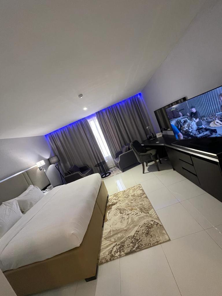 Boulevard Owerri Hotel Kültér fotó