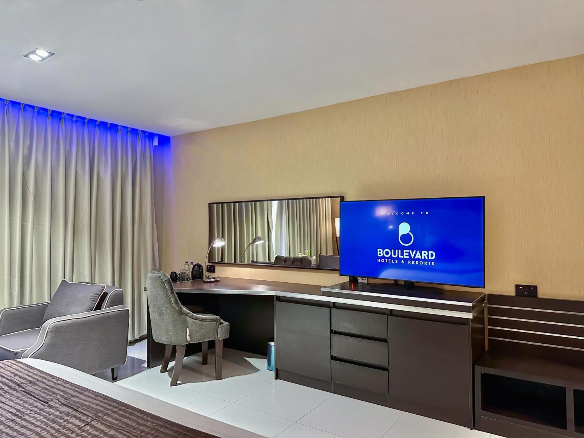 Boulevard Owerri Hotel Kültér fotó